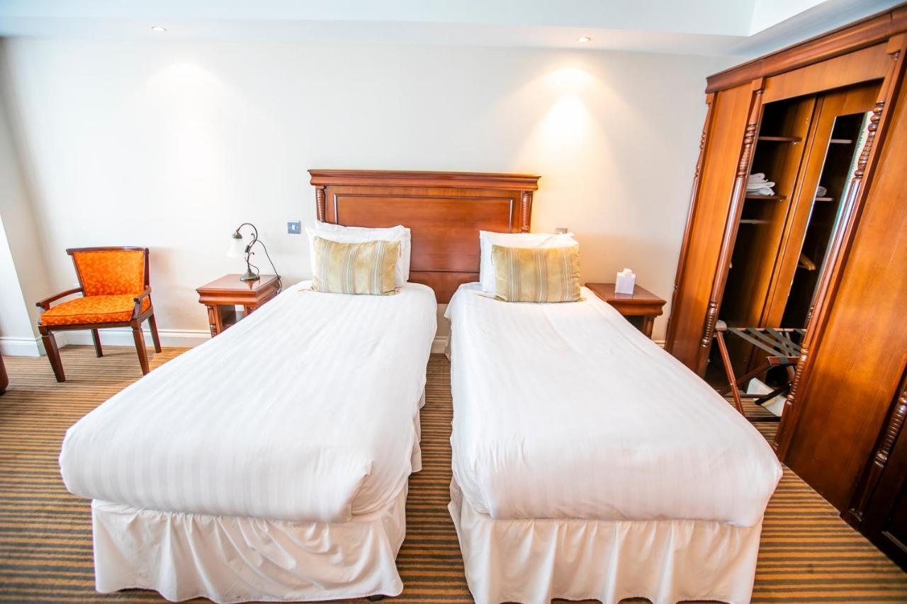 The Casa Hotel, Sure Hotel Collection By Best Western Yateley Dış mekan fotoğraf