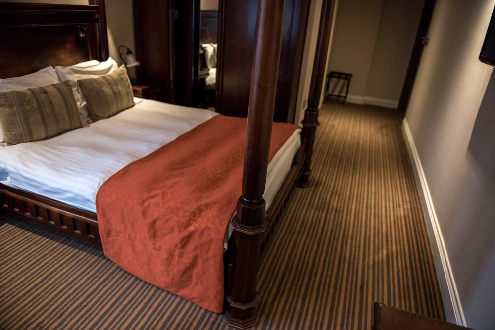 The Casa Hotel, Sure Hotel Collection By Best Western Yateley Dış mekan fotoğraf
